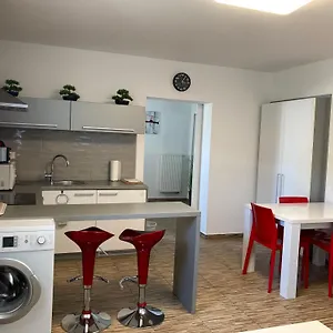  Apartment Boutique